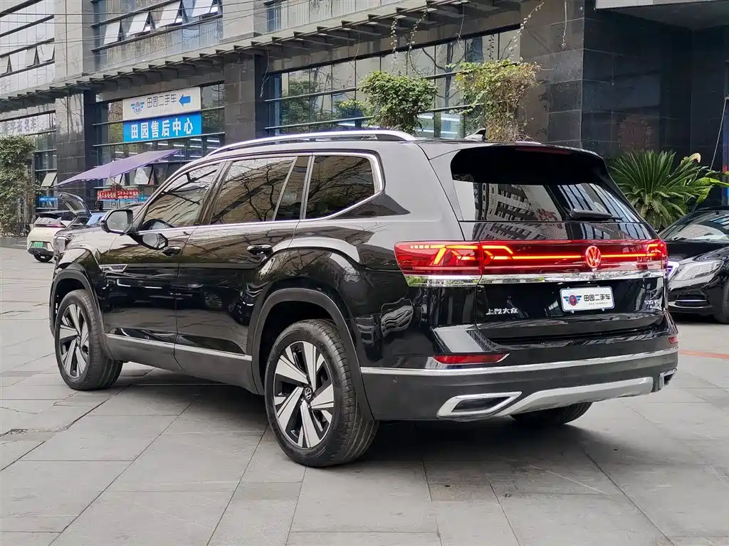 Touron 2024 530 V6 four-wheel drive luxury version купить на сайте DeffCars