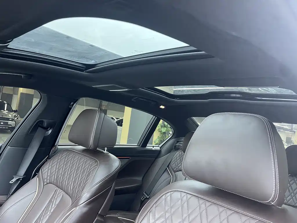 BMW 7 Series 2021 730Li M Sports Package купить на сайте DeffCars