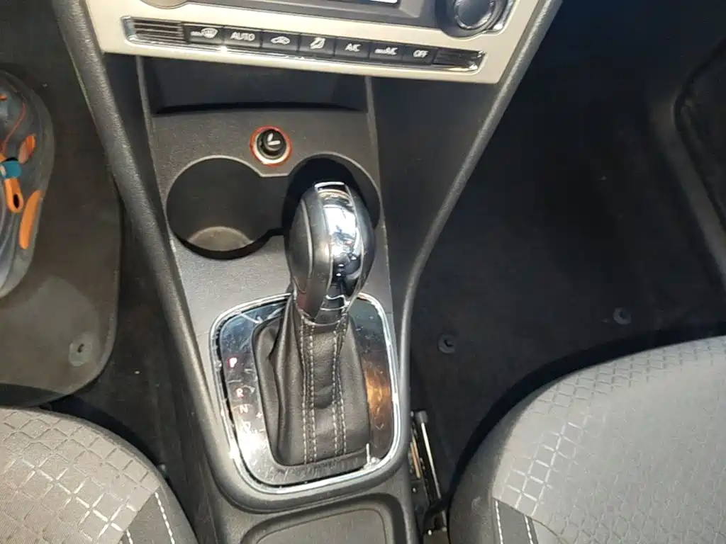 Polo 2016 1.6L Cross Polo automatic купить на сайте DeffCars