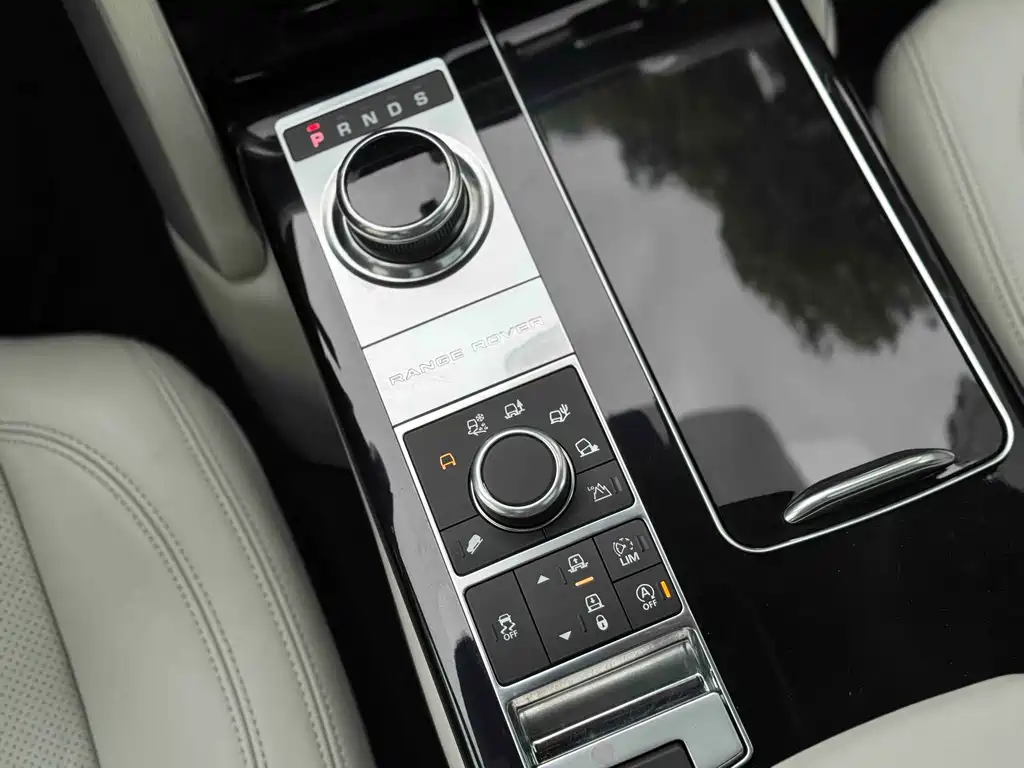 Range Rover 2017 3.0 SC V6 Vogue купить на сайте DeffCars