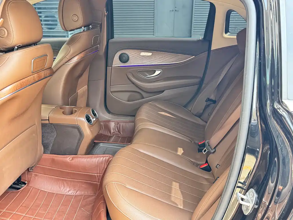 Mercedes-Benz E-Class 2019 E 200 L купить на сайте DeffCars