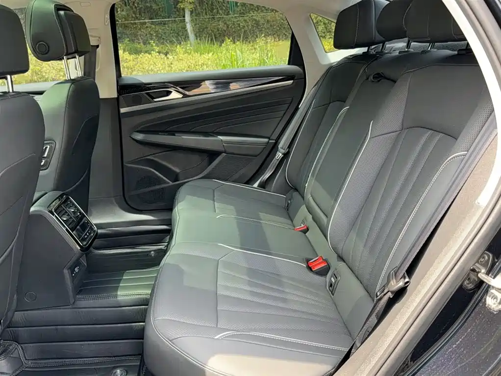 Passat 2024 380TSI Dragon Edition купить на сайте DeffCars