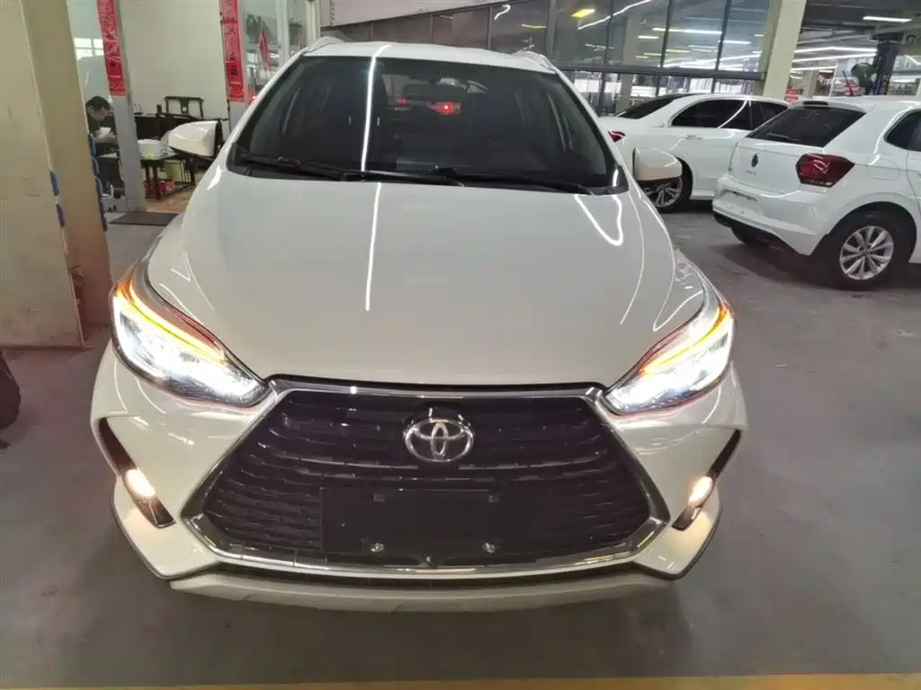 YARiS L Zhixuan 2020 Zhixuan X 1.5L CVT Deluxe Edition купить на сайте DeffCars