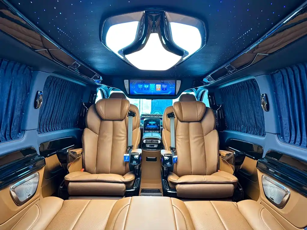 Vito 2024 2.0T Business Edition 7-seater купить на сайте DeffCars