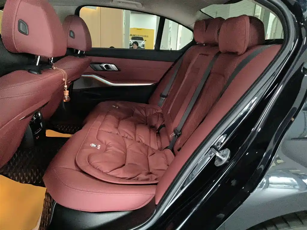 BMW 3 Series 2024 325Li M Sports Package купить на сайте DeffCars