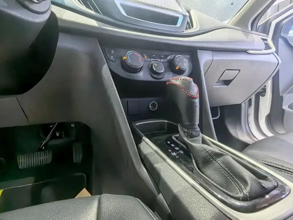 Kovoz 2019 320 automatic sunroof version купить на сайте DeffCars