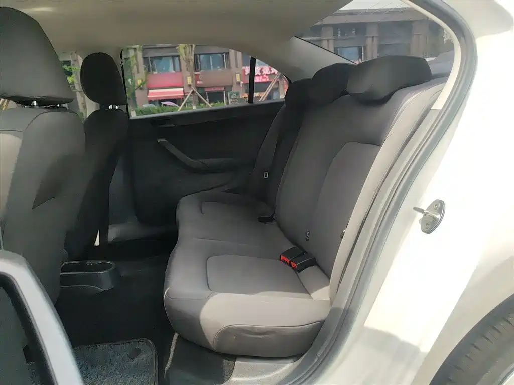 Santana 2019 1.5L automatic fashion version National VI купить на сайте DeffCars