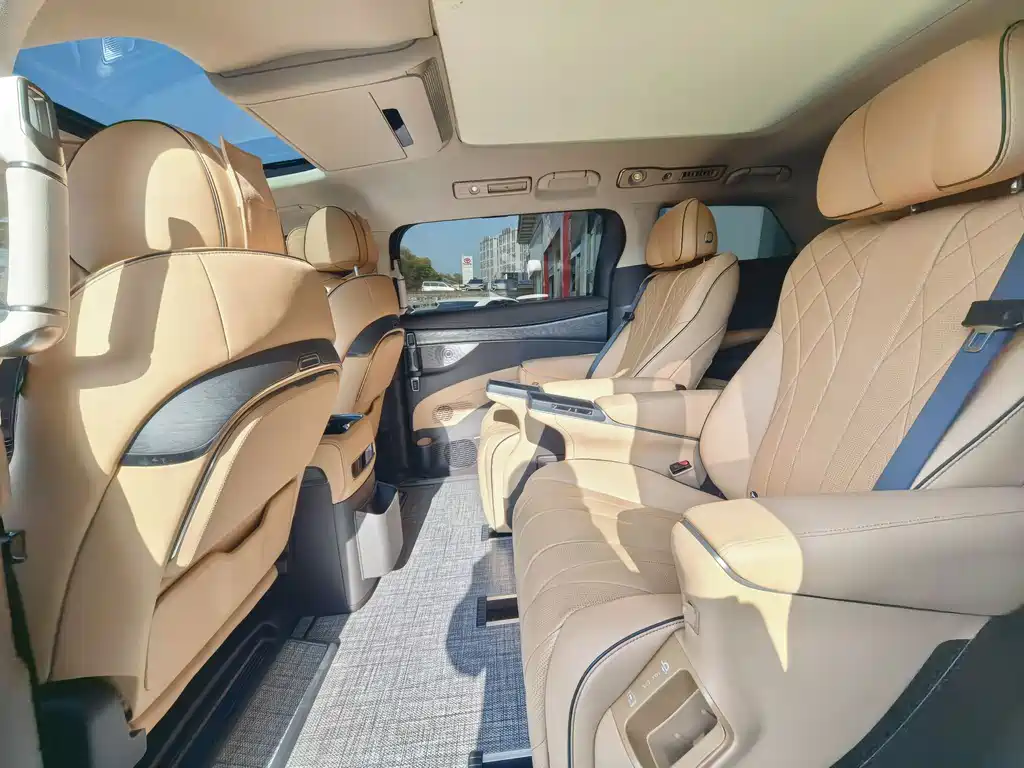 Denza D9 2024 DM-i 1050 Exclusive Type купить на сайте DeffCars