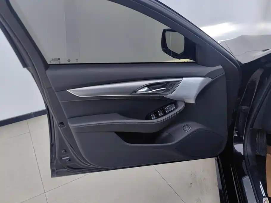 Cadillac CT5 2023 28T luxury model (standard version) купить на сайте DeffCars