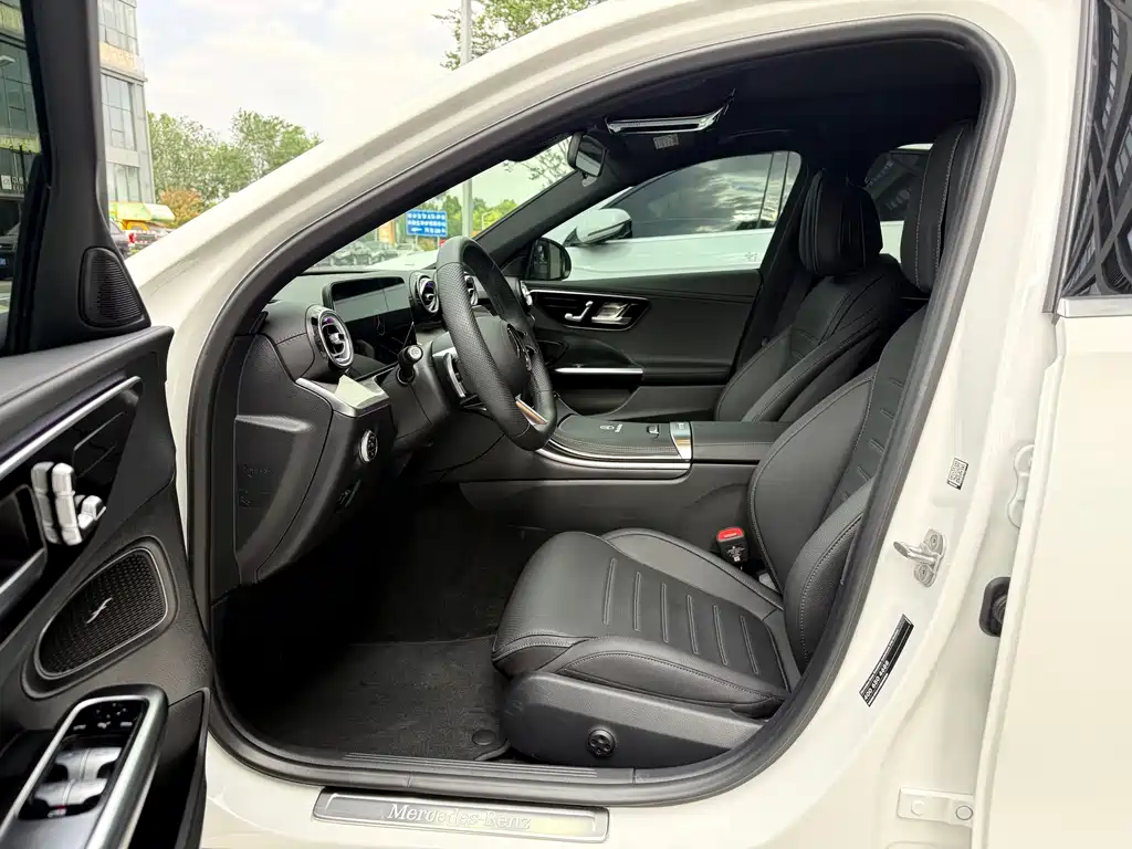 Mercedes-Benz C-Class 2024 facelift C 260 L sports version купить на сайте DeffCars