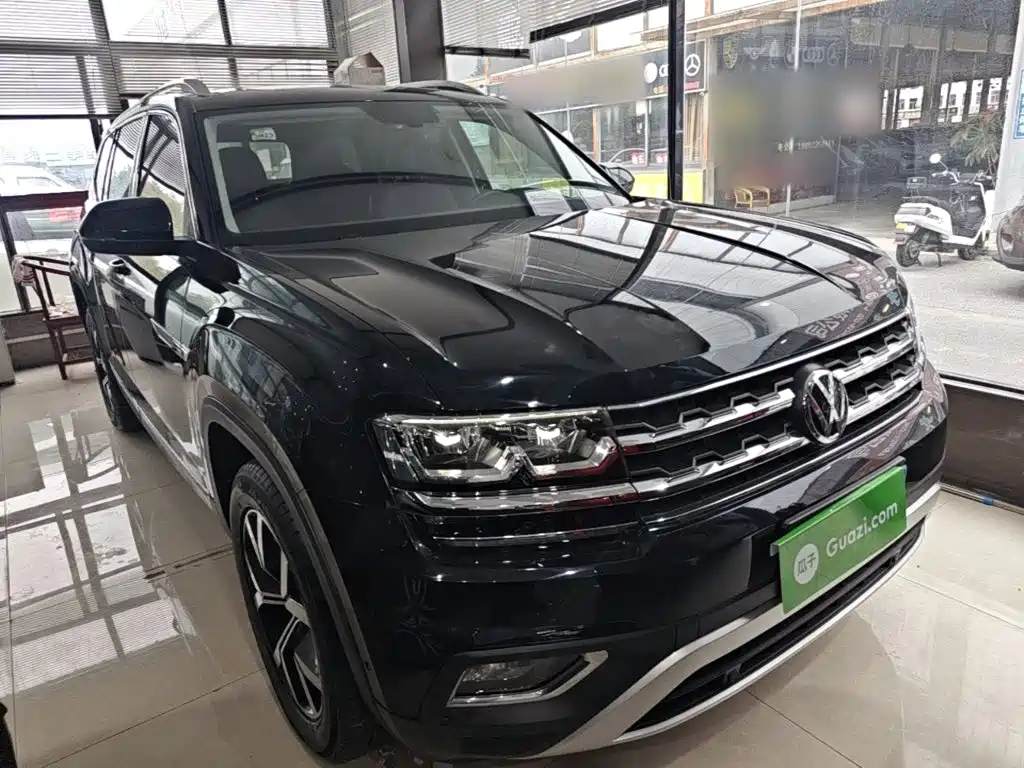 Touron 2019 330TSI 2WD Deluxe Edition National V купить на сайте DeffCars