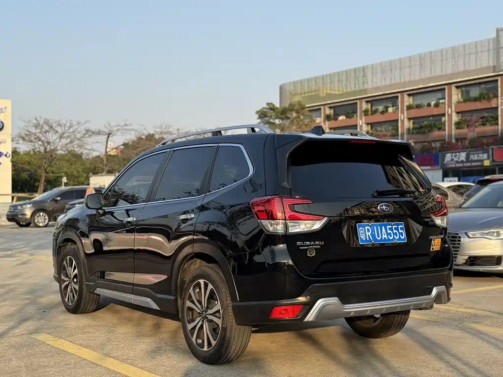 Forester 2022 2.0i AWD Ultimate EyeSight купить на сайте DeffCars