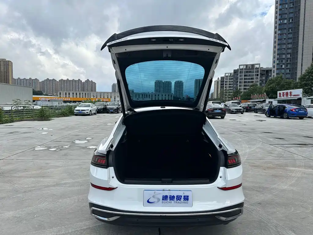 LAMANDO 2023款 LAMANDOL 280TSI DSG酷辣版 купить на сайте DeffCars
