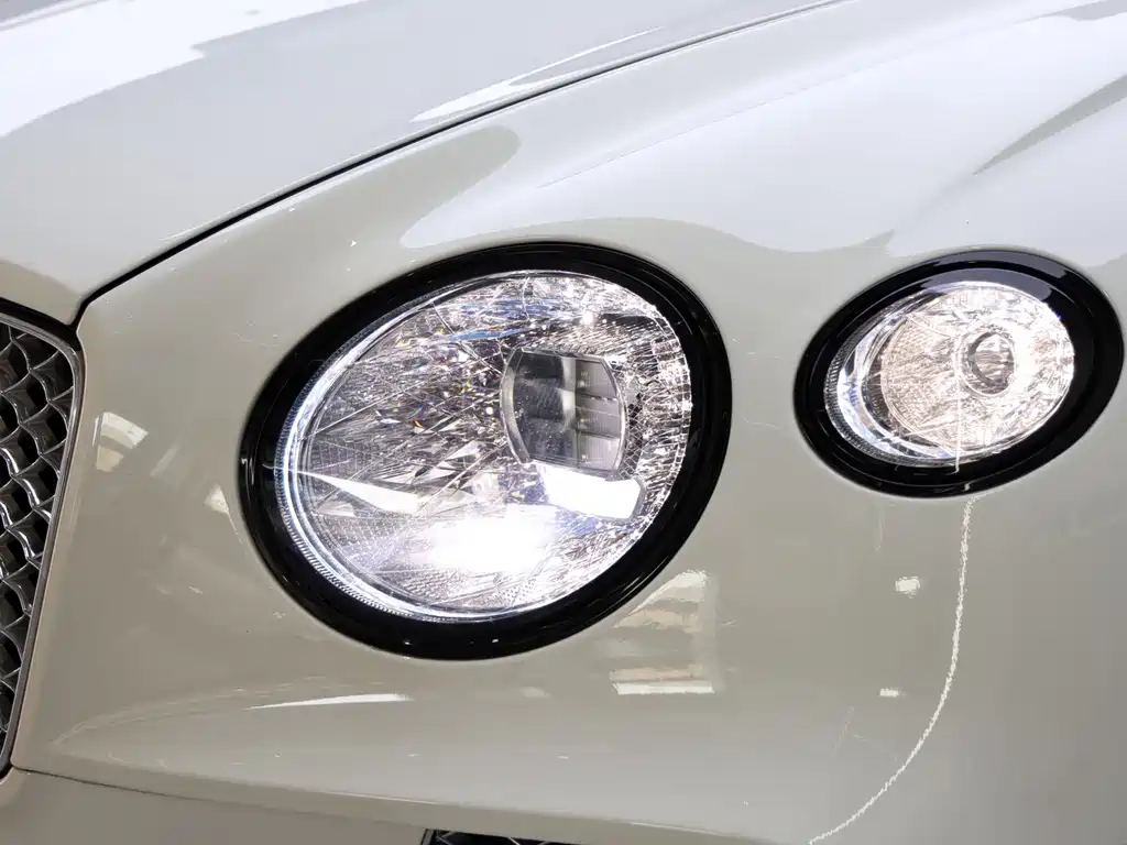 Continental 2020 4.0T GT V8 купить на сайте DeffCars
