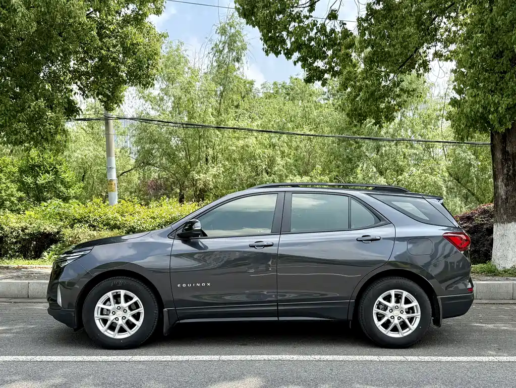 Equinox 2022 535T Mercedes-Benz Edition купить на сайте DeffCars