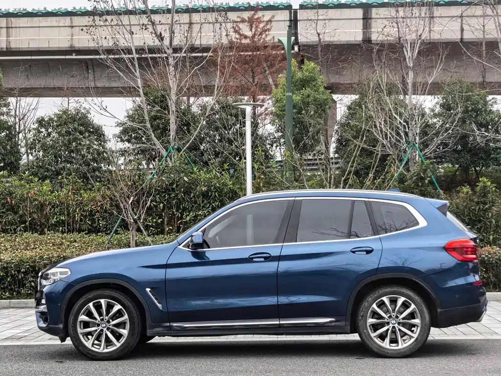 BMW X3 2019 xDrive25i Luxury Package купить на сайте DeffCars