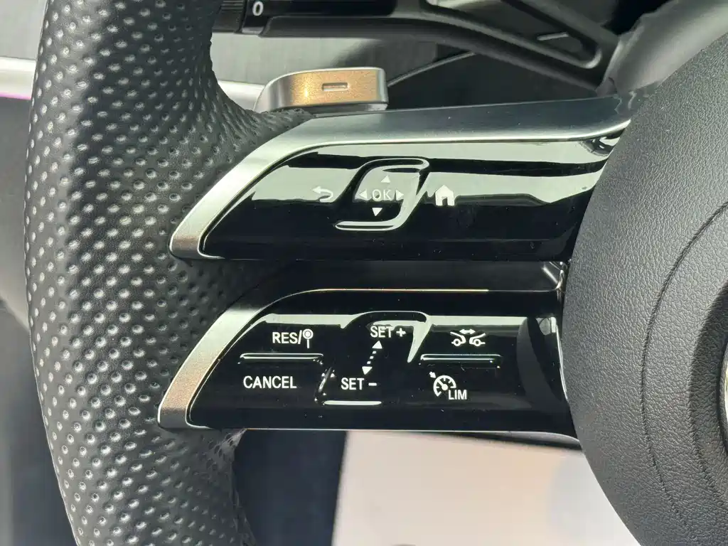Mercedes-Benz C-Class 2023 C 260 L Sports Edition купить на сайте DeffCars