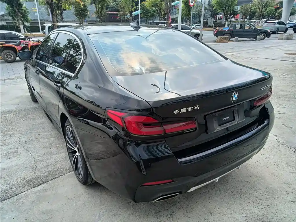 BMW 5 Series 2021 facelift 530Li leading M sports package купить на сайте DeffCars