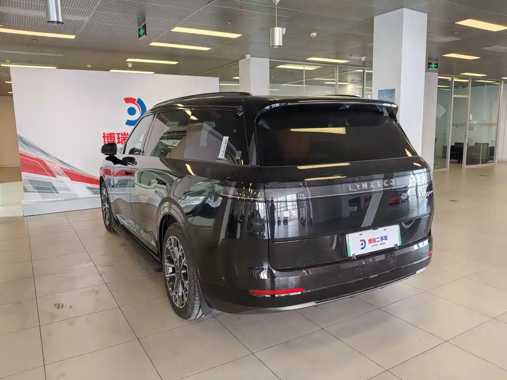 Lynk & Co 900 2025 1.5T Ultra купить на сайте DeffCars