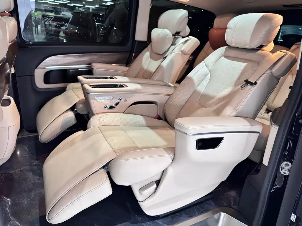 Mercedes-Benz V-Class 2021 V 260 Premium Edition купить на сайте DeffCars