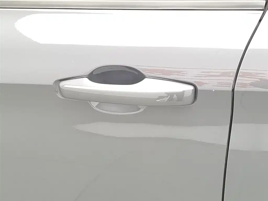 Lynk & Co 02 2018 1.5T DCT two-wheel drive flash version National V купить на сайте DeffCars