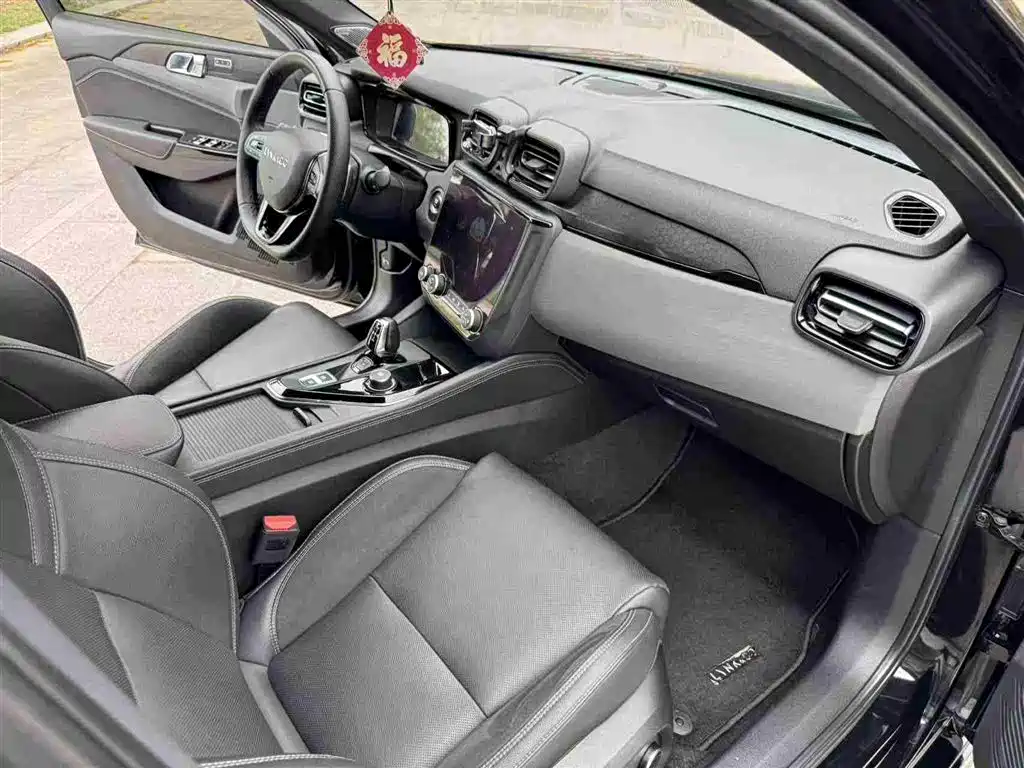 Lynk & Co 03 2021 2.0TD Automatic Champion Edition купить на сайте DeffCars