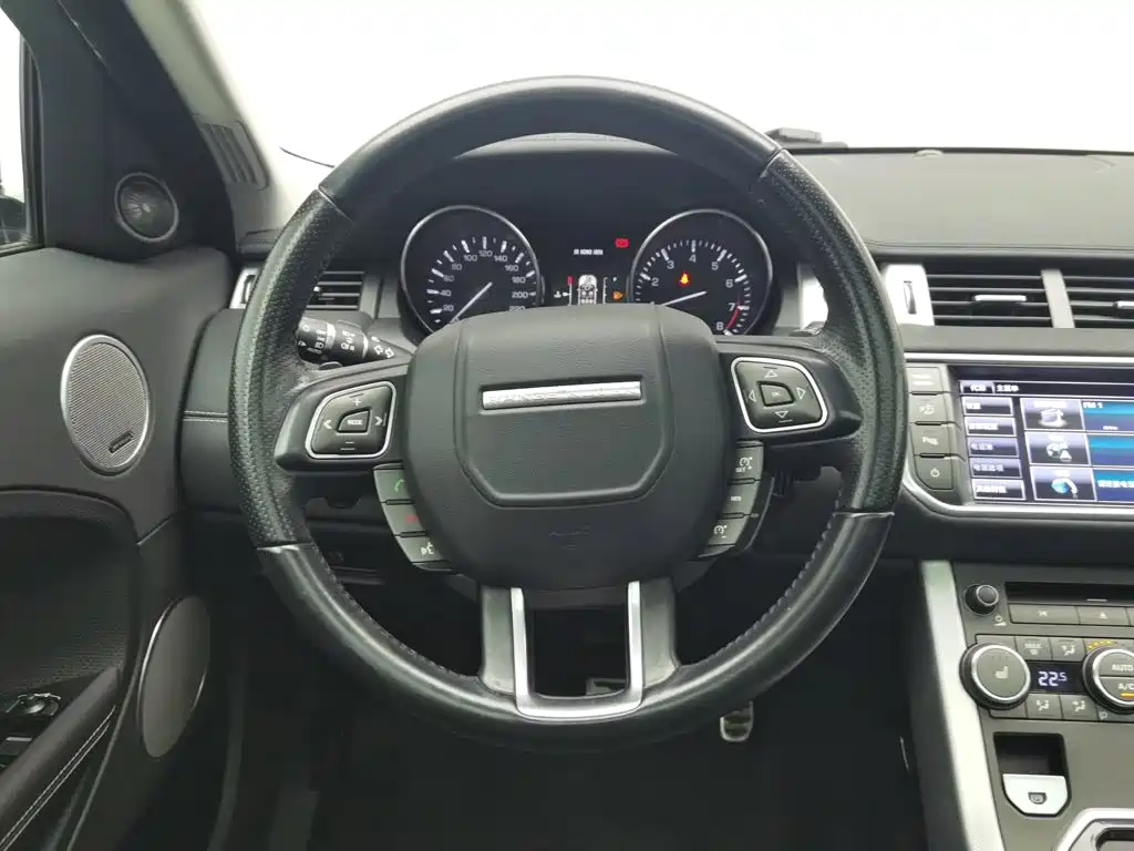 Range Rover Evoque imported 2015 2.0T 5-door dynamic version купить на сайте DeffCars