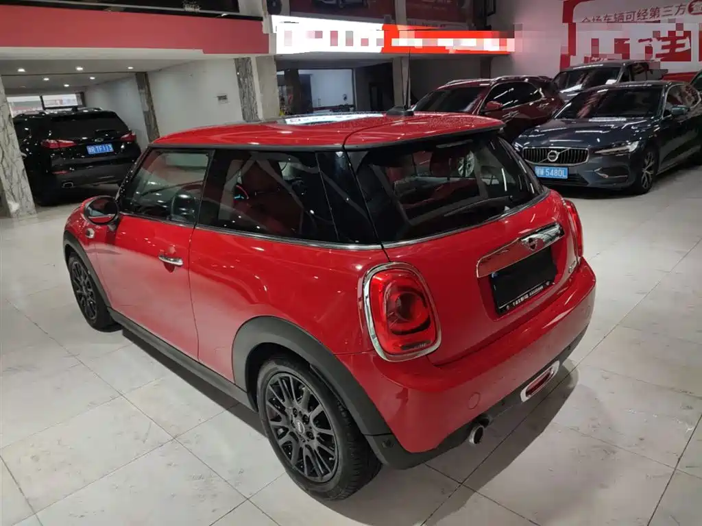 MINI 2019 1.5T ONE PLUS купить на сайте DeffCars