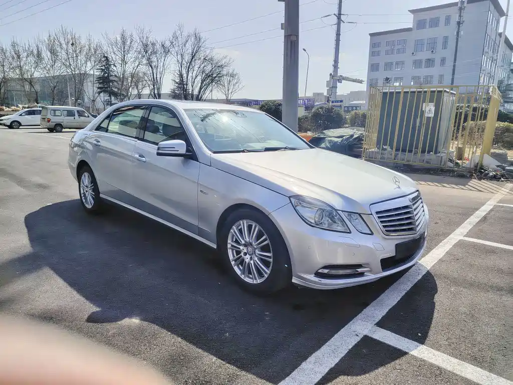 Mercedes-Benz E-Class 2011 E 200 L CGI Elegant купить на сайте DeffCars