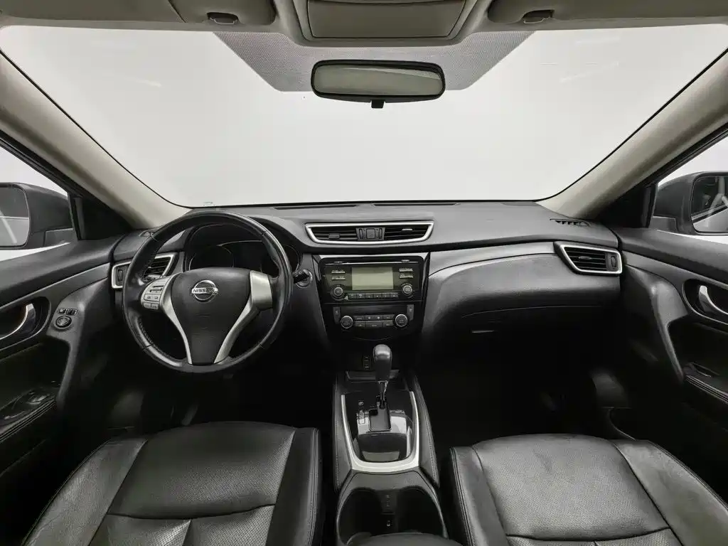X-Trail 2014 2.0L CVT Comfort Edition 2WD купить на сайте DeffCars