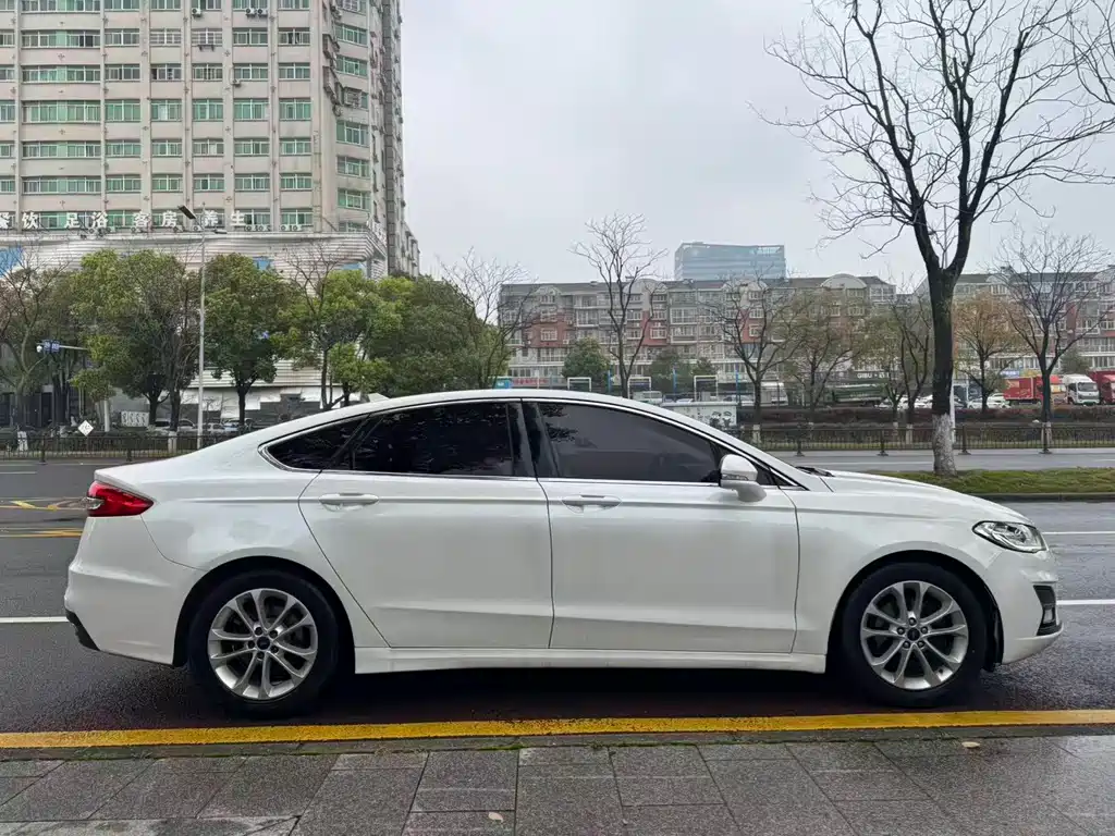 Mondeo 2020 EcoBoost 180 Fashion Model купить на сайте DeffCars