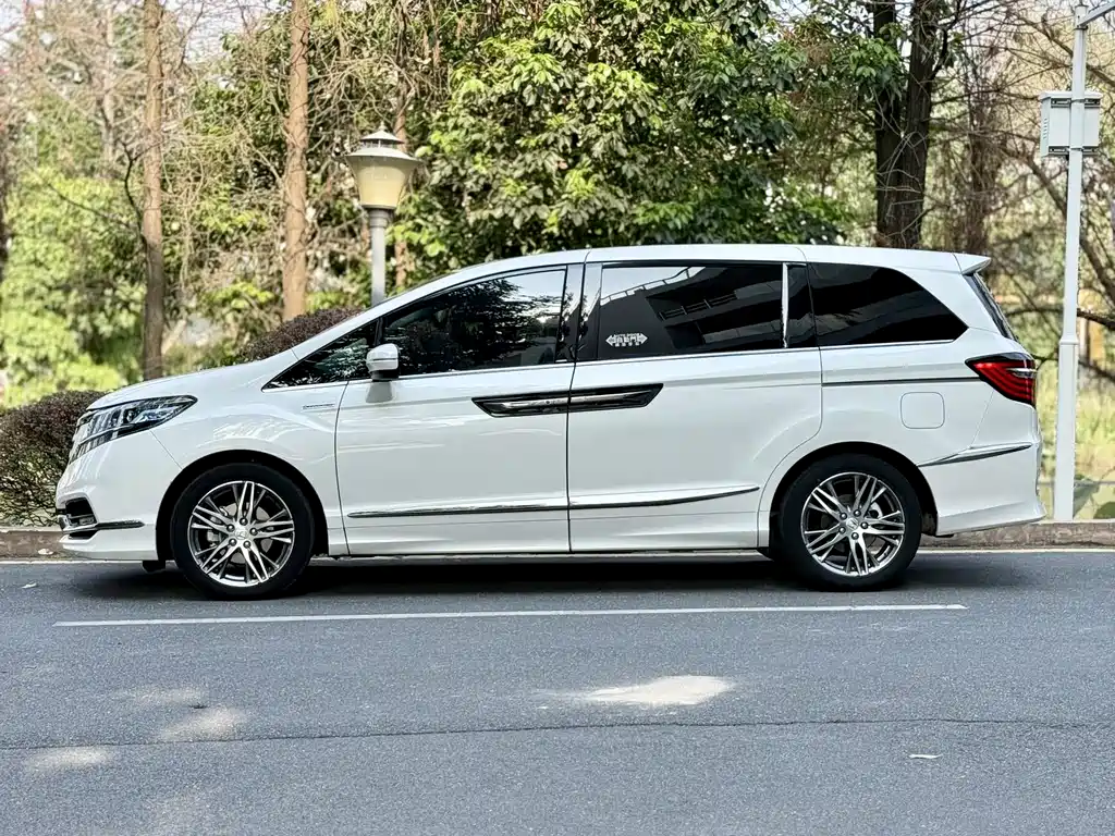 Alison 2019 2.0L Hybrid Deluxe Edition купить на сайте DeffCars