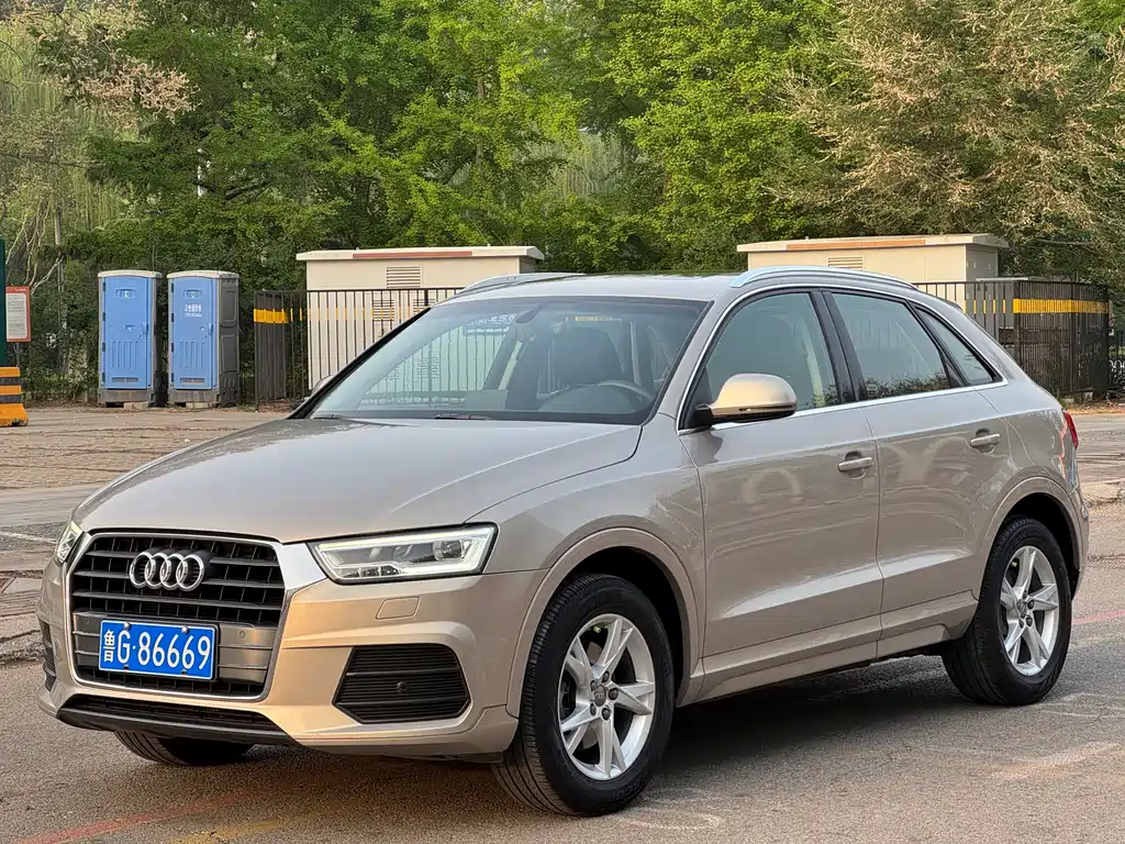 Audi Q3 2018 30th Anniversary Model 30 TFSI Fashion Model купить на сайте DeffCars