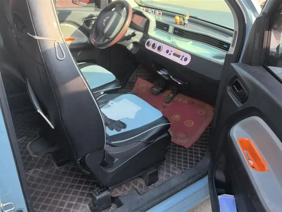 Hongguang MINIEV 2020 Free Model Lithium Iron Phosphate купить на сайте DeffCars