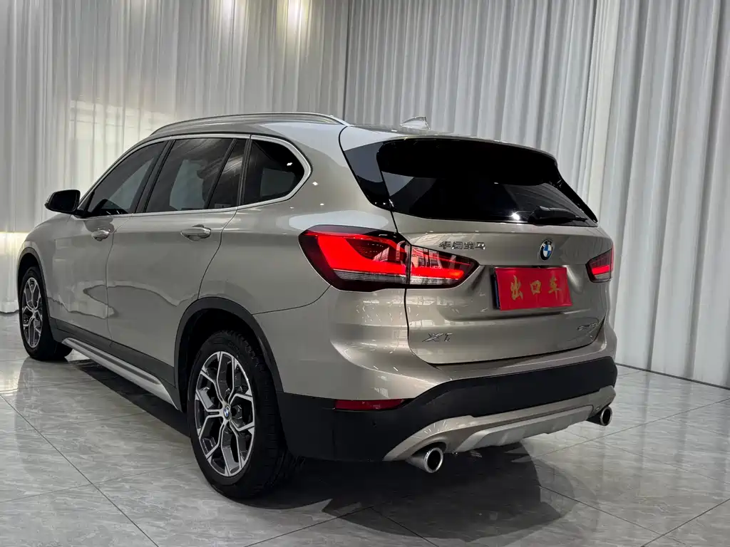BMW X1 sDrive20Li Premium 2022 купить на сайте DeffCars