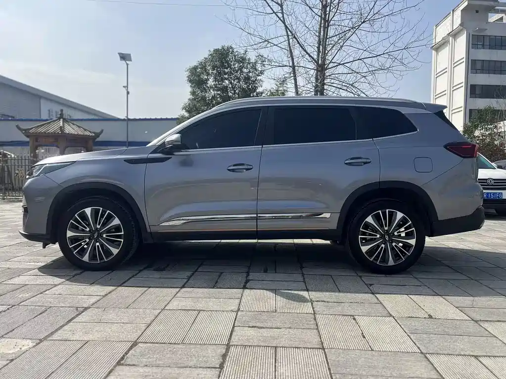 Tiggo 8 PRO 2024 Champion Edition 390T 2WD Peak Edition 7 seats купить на сайте DeffCars