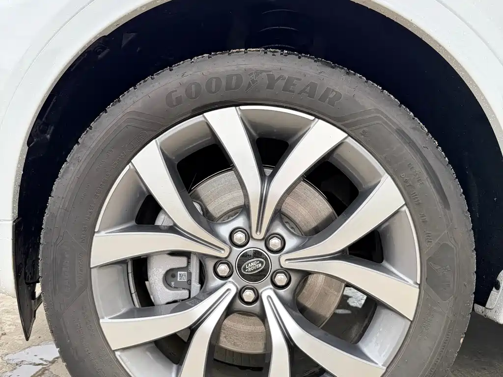Discovery Sport 2025 249PS Performance Technology Edition купить на сайте DeffCars