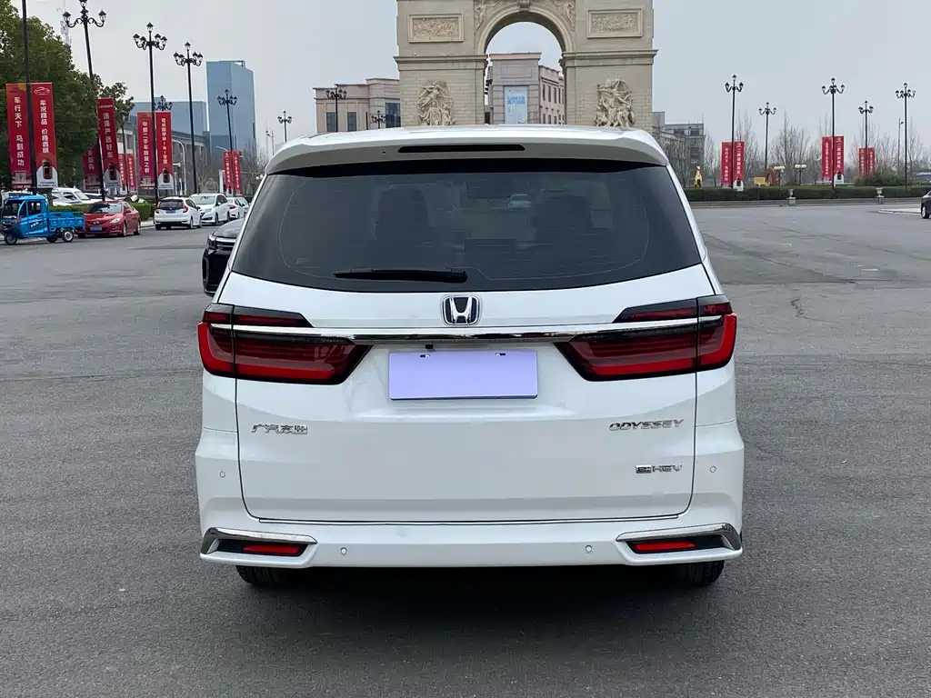 Odyssey 2024 2.0L e:HEV Rui·Smart Edition купить на сайте DeffCars