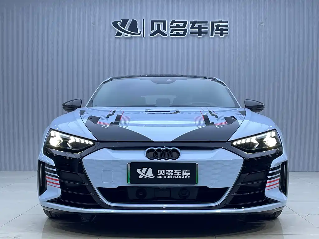 Audi RS e-tron GT 2023 basic model купить на сайте DeffCars