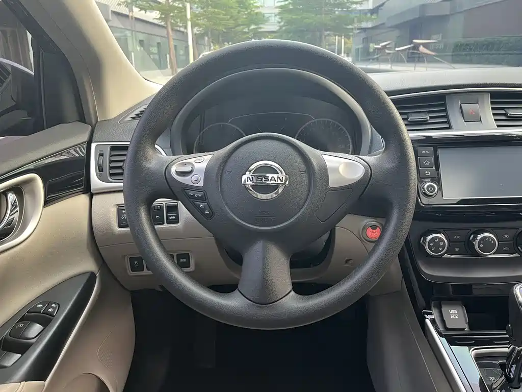 Sylphy 2016 1.6XL CVT Deluxe Edition купить на сайте DeffCars