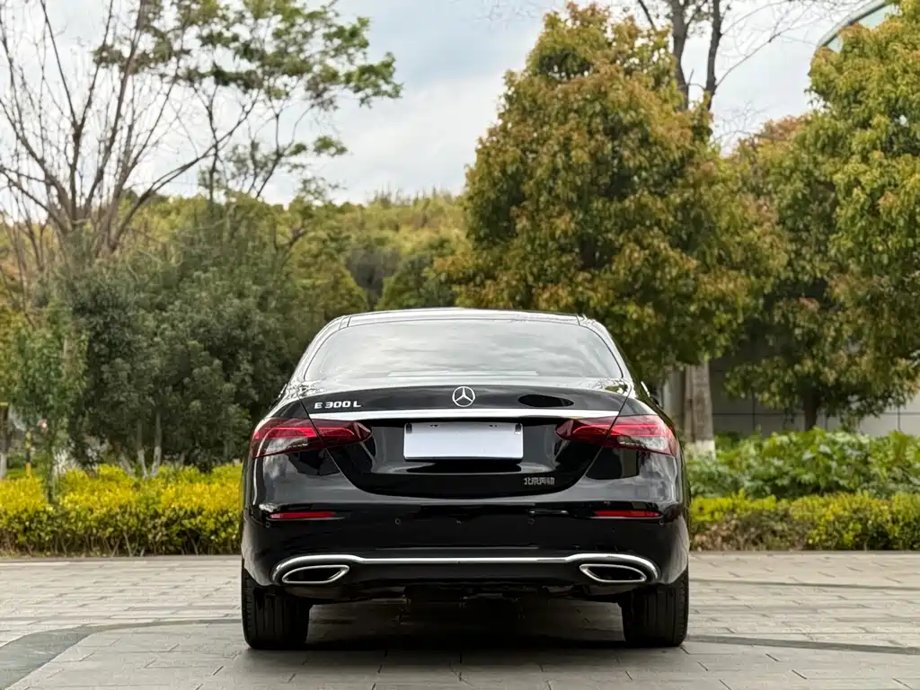 Mercedes-Benz E-Class 2023 E 300 L Fashion купить на сайте DeffCars