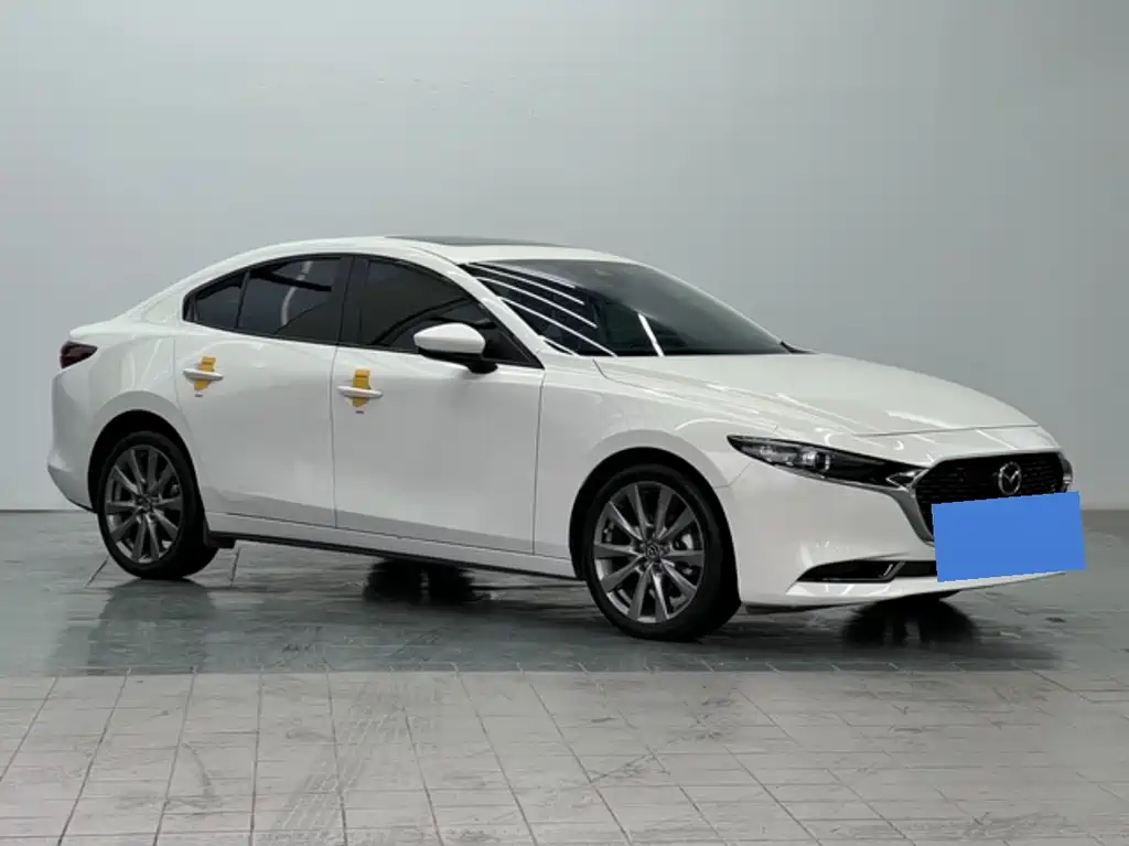 Mazda3 Angkesela 2022 2.0L Automatic Premium Edition купить на сайте DeffCars