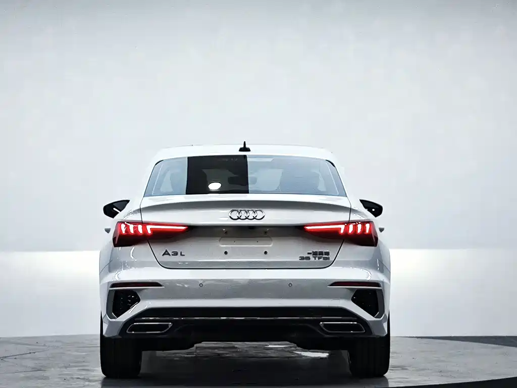 Audi A3 2023 facelift A3L Limousine 35 TFSI fashionable and sporty купить на сайте DeffCars