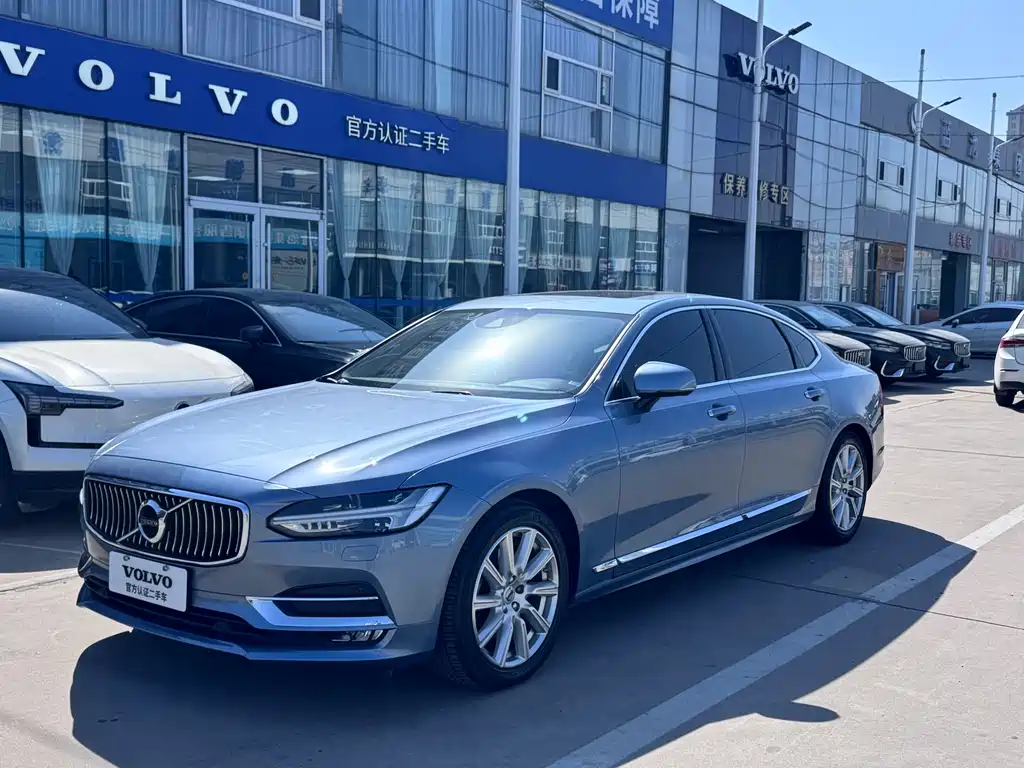 Volvo S90 2020 T5 Zhiyuan Luxury Edition купить на сайте DeffCars