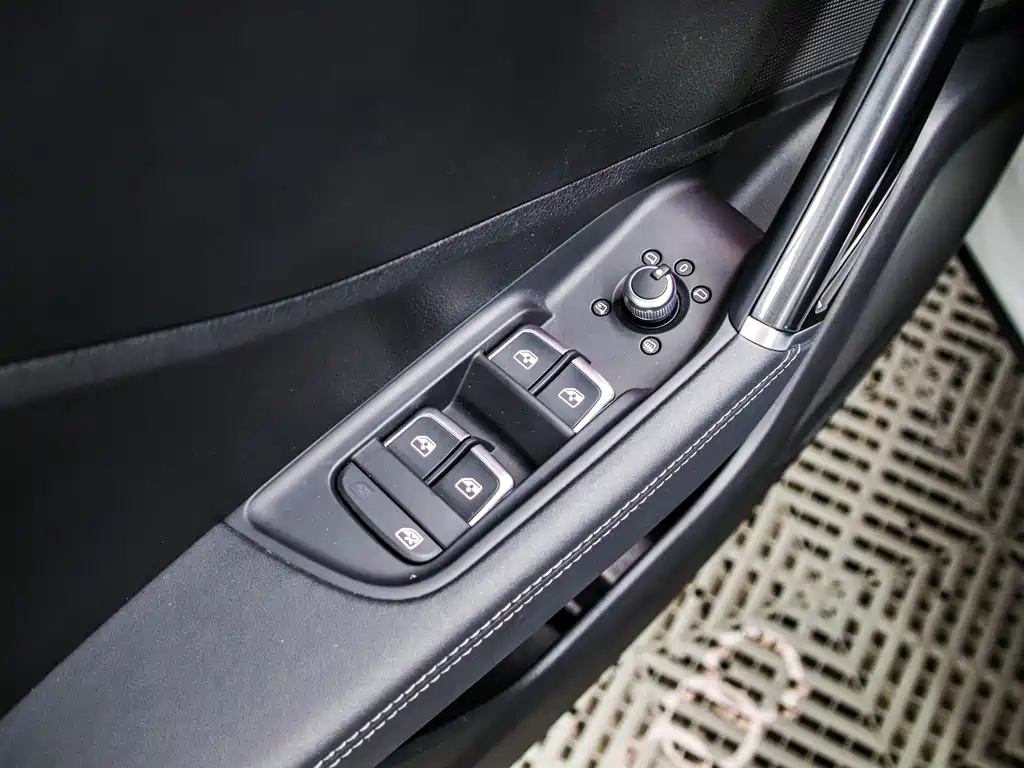 Audi Q2L 2022 35 TFSI fashionable and elegant купить на сайте DeffCars