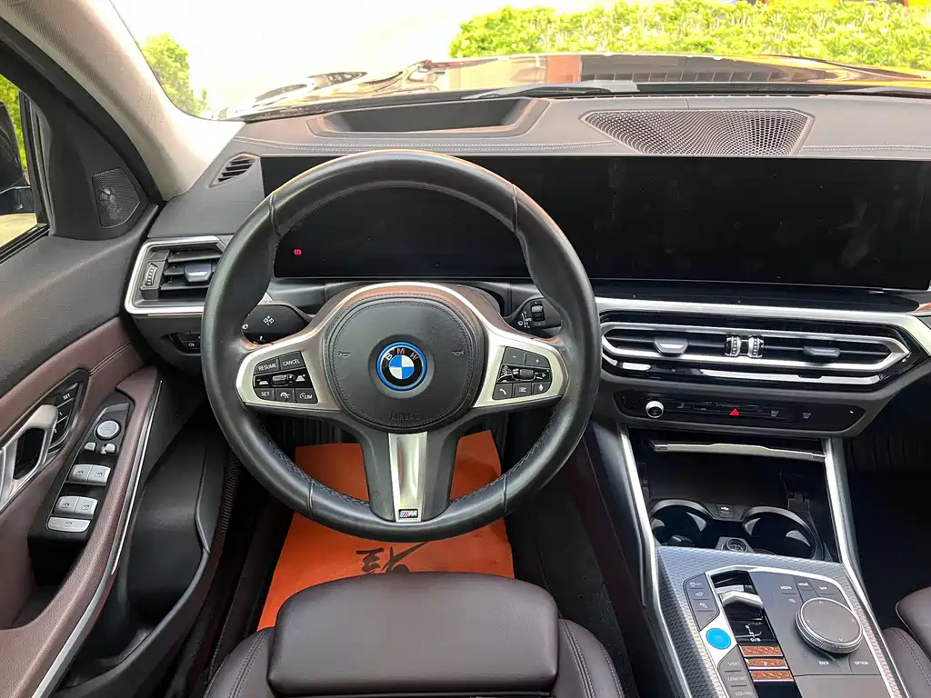 BMW i3 2023 eDrive 40L Night Sports Package купить на сайте DeffCars