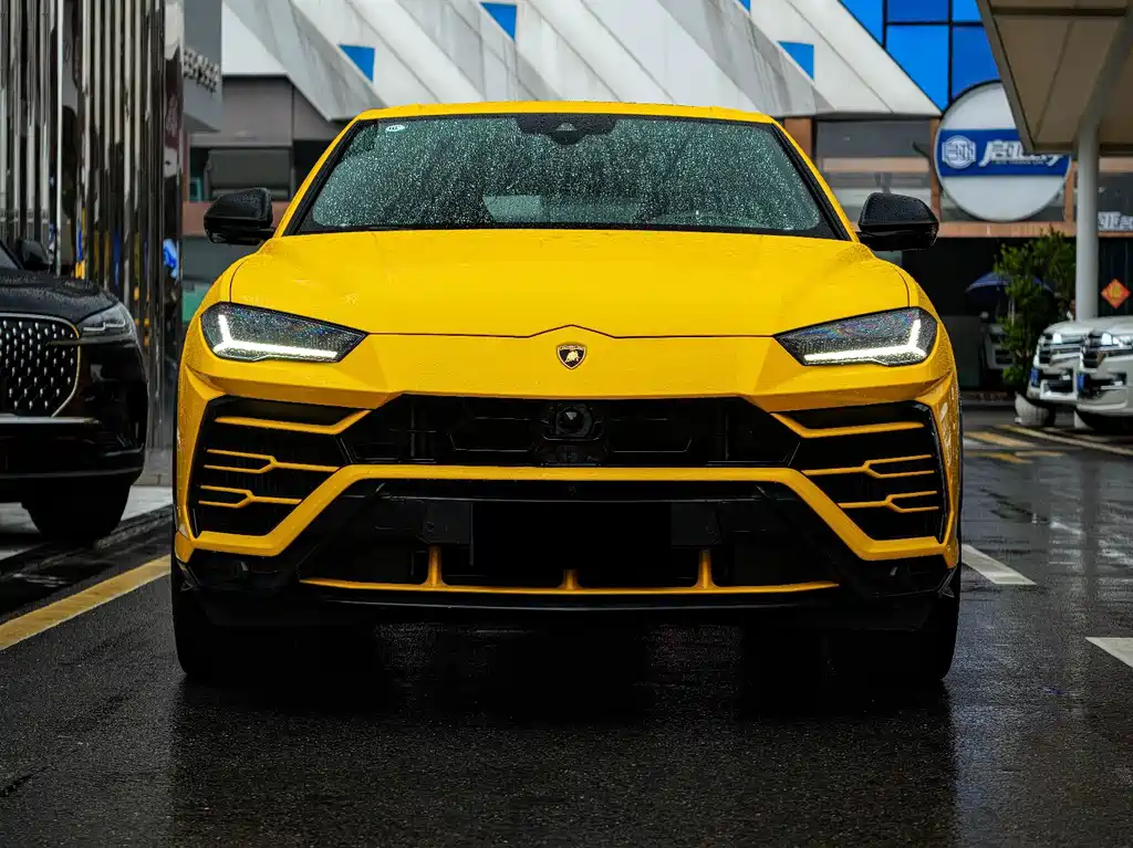 Urus 2021 4.0T V8 купить на сайте DeffCars