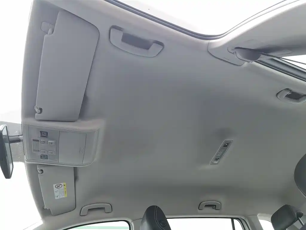 Tiguan L 2022 330TSI automatic two-wheel drive comfort version купить на сайте DeffCars