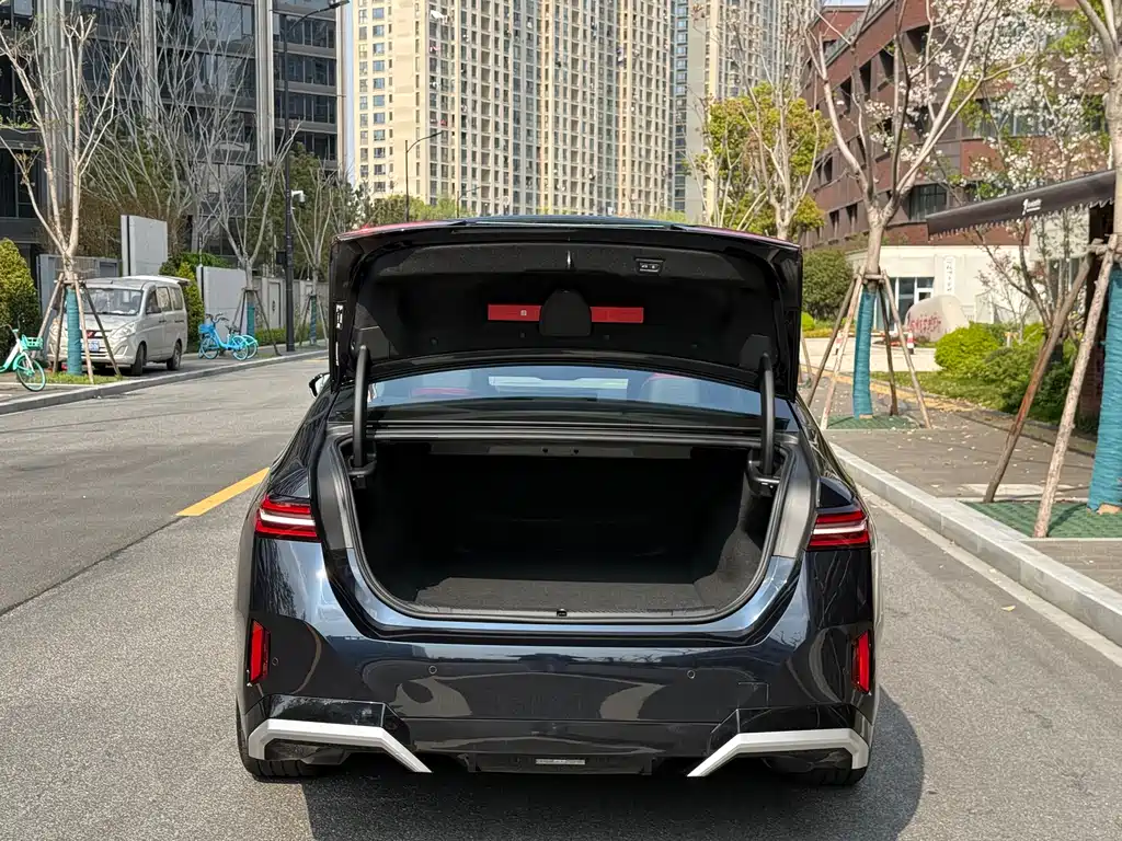 BMW i5 2025 eDrive 40L M Sports Package купить на сайте DeffCars