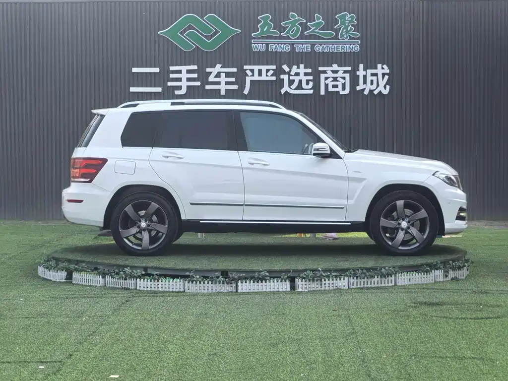 Mercedes-Benz GLK-Class 2015 GLK 260 4MATIC Fashion Extreme Edition купить на сайте DeffCars